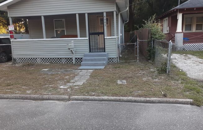 2 beds, 1 bath, $1,200