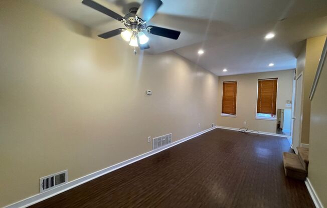 Freshly Renovated 2 Bedroom 1 Bath a block from Cooper Hospital in Lanning Square