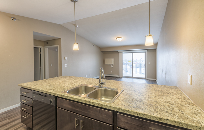 1 bed, 1 bath, 693 sqft, $1,145, Unit 213