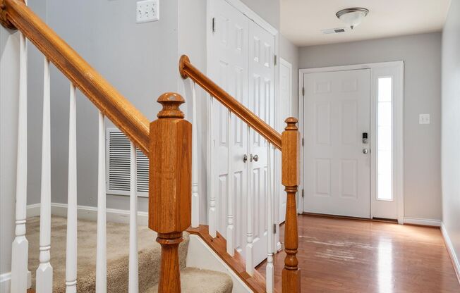1727 JENNIFER MDWS CT