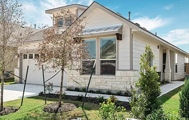3 Bedrom 2 bath with a 2 car garage