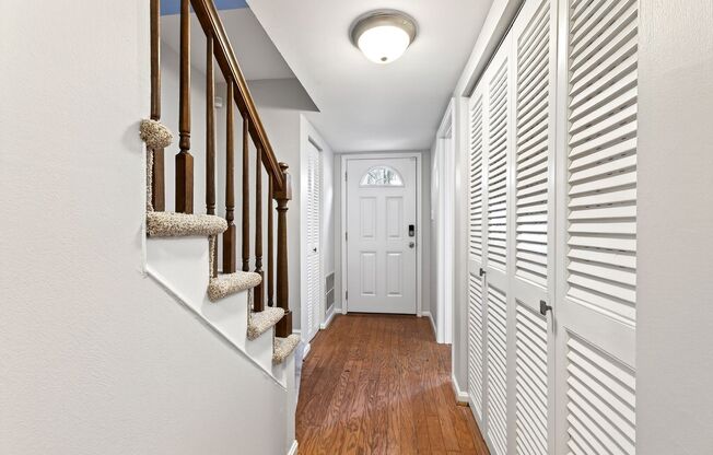Raleigh Living: Spacious 3BR Townhome in Spring Garden!