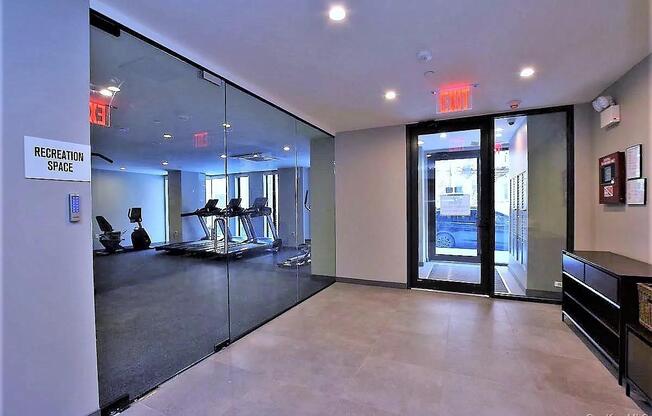 1 bed, 1 bath, 565 sqft, $3,154, Unit 3C