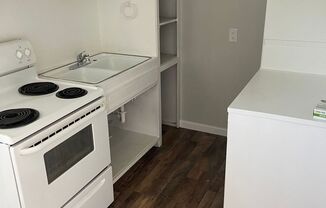 1 bed, 1 bath, $625, Unit #1