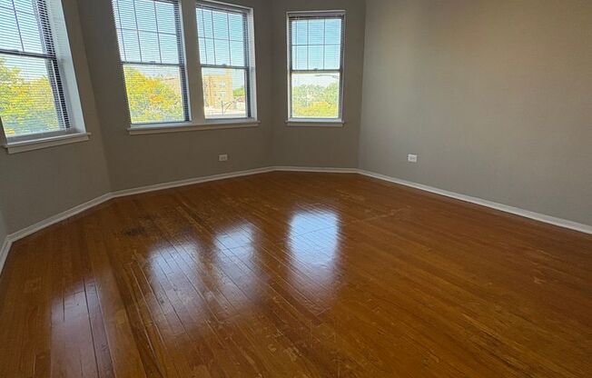 Central Ave 127