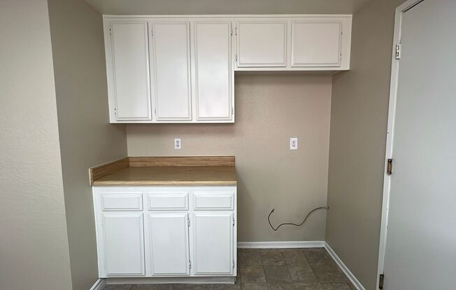 (APPLICATION PENDING) Beautiful East Lancaster Planned Unit Development (PUD) in a cul-de-sac