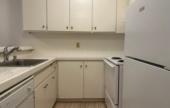 1 bed, 1 bath, 672 sqft, $2,295, Unit 303