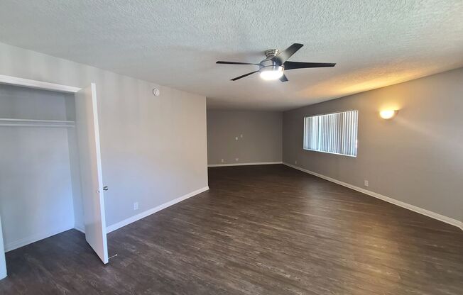 2 beds, 1 bath, 950 sqft, $2,800, Unit 1718-18