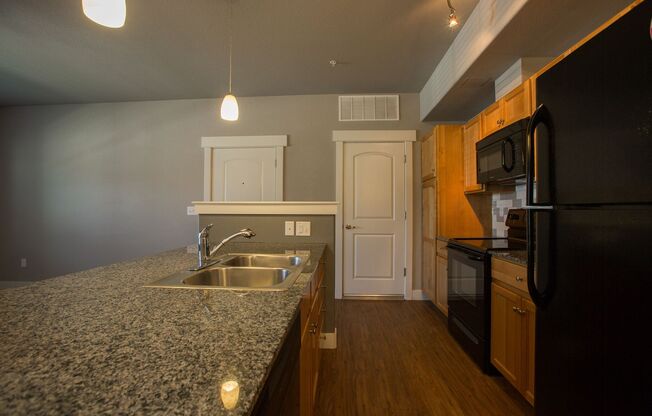 5233 Boardwalk Drive A101