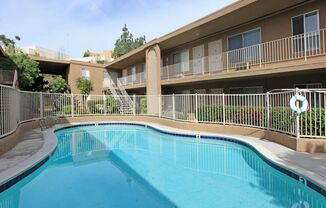 Trade Winds Apartments