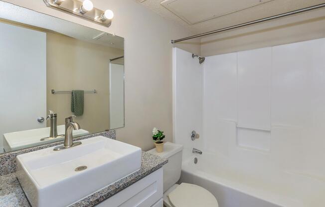 1 bed, 1 bath, 540 sqft, $1,229