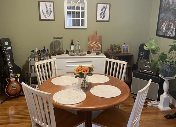 4 WINCHESTER PL