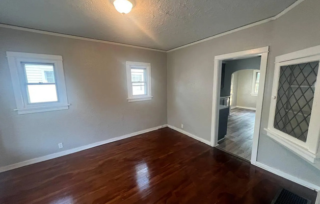 1045 PHILADELPHIA DR