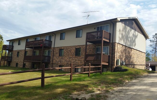 Pine View Apartments (PV)