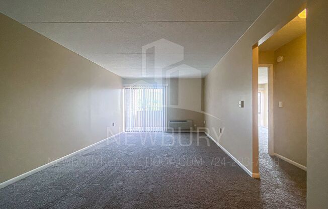 1 bed, 1 bath, 765 sqft, $859, Unit TH 605