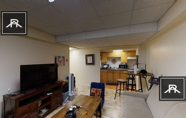 17 GLENVILLE AVE
