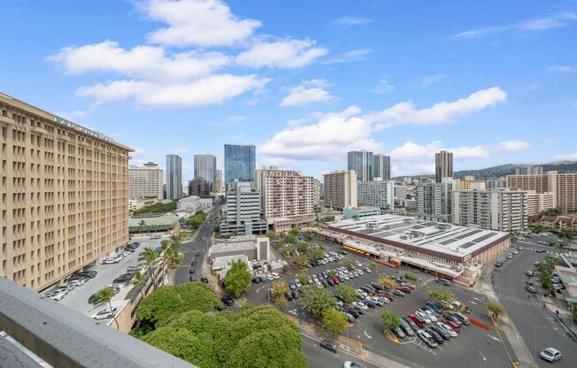 1 bed, 1 bath, $2,300, Unit # 1502