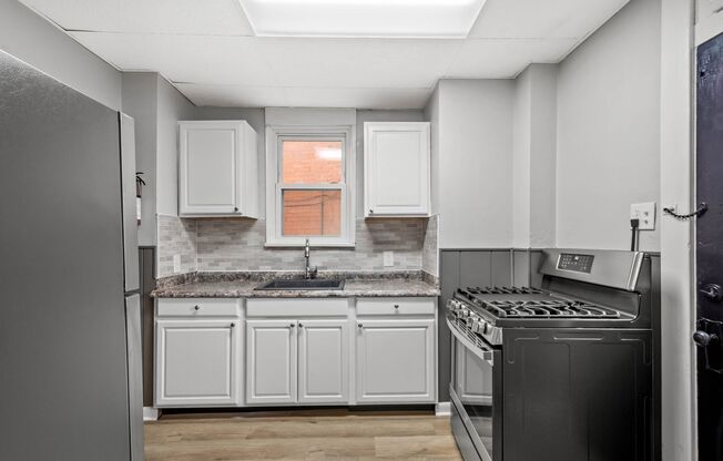 3 Bedroom home in Carrick available August 1st! Accepting Section 8!