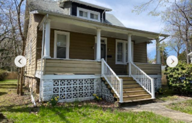 3004 FERNDALE AVE