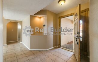 5 beds, 3 baths, $2,295