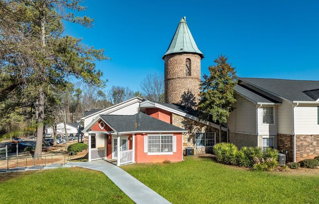 1 bed, 1 bath, 775 sqft, $1,100