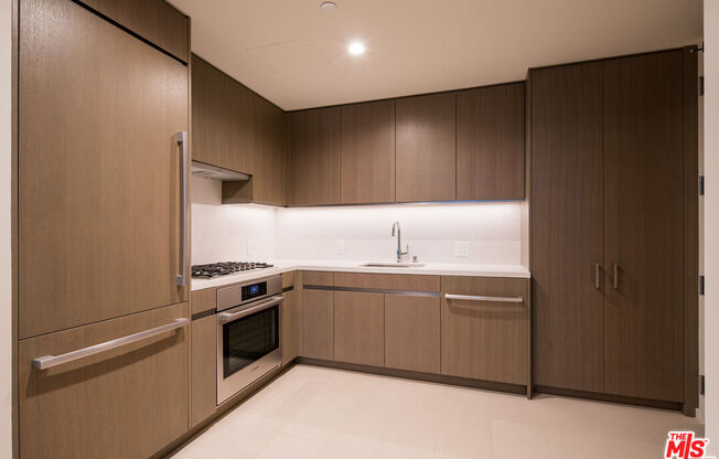 1 bed, 1 bath, 760 sqft, $3,100, Unit 1510