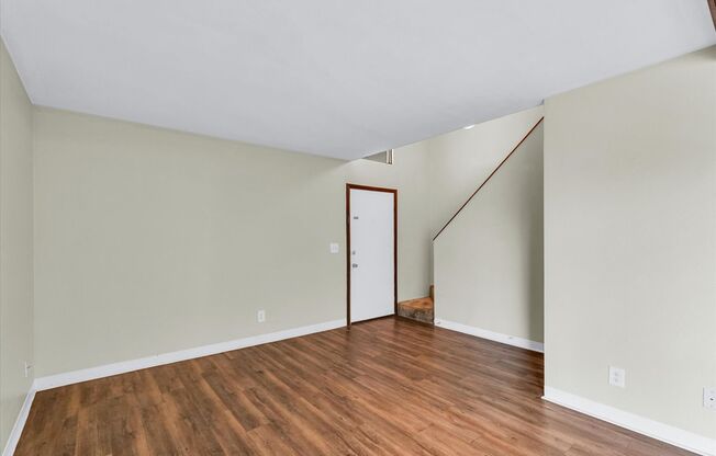 1 bed, 1 bath, 720 sqft, $999