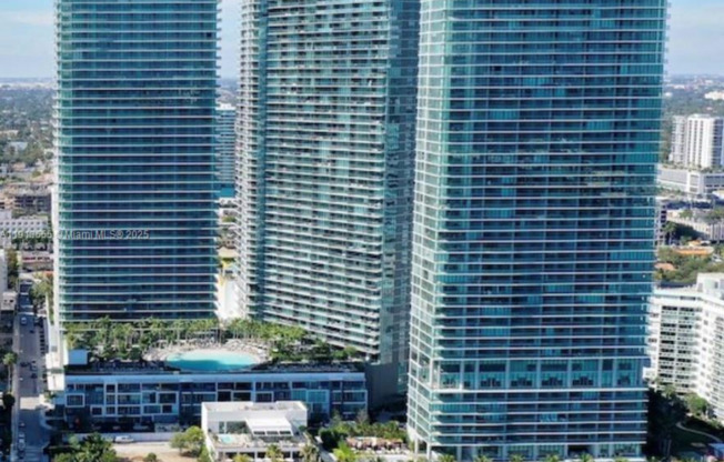 Enjoy this beautiful 2 bedrooms, 3 bathrooms unit at Paraiso Bay.