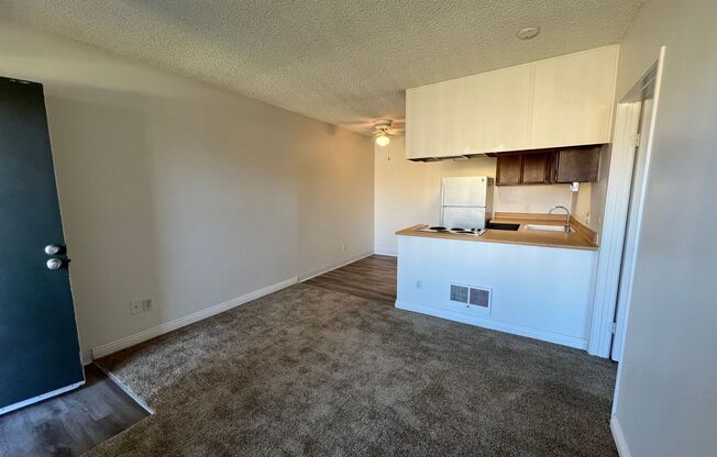 1 bed, 1 bath, 500 sqft, $1,995, Unit 35