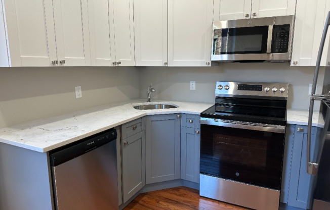 64 Sherman Pl