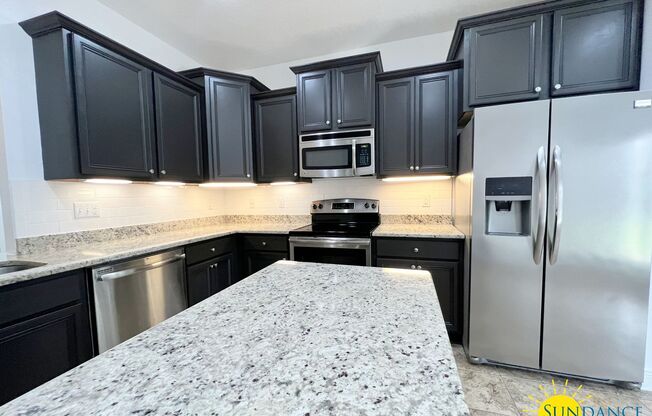 Stunning Gulf Breeze home in Waterford Sound!