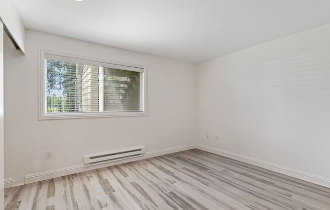 1 bed, 1 bath, 602 sqft, $1,595, Unit D-125