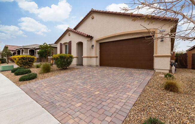 Single Story in Gated Community in North Las Vegas!  Immaculate & Modern Design!