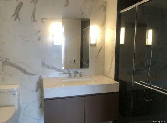 2 beds, 2 baths, $4,200, Unit 13B