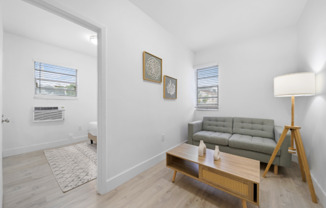 1029 SW 5 ST