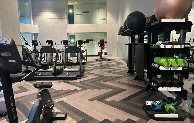 2 beds, 2 baths, 1,032 sqft, $4,300, Unit 2710