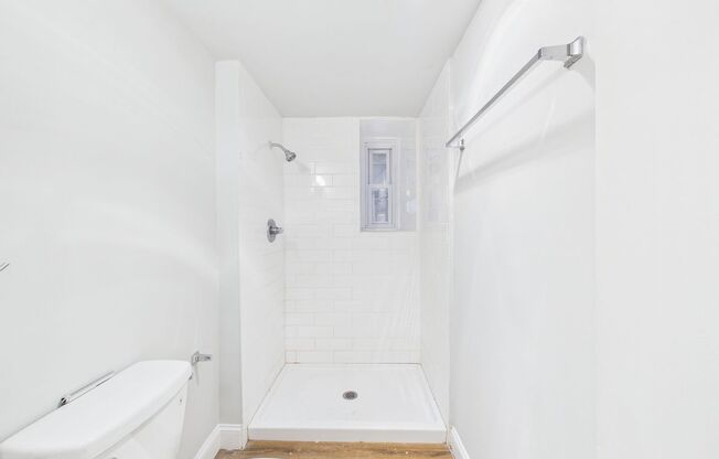 1 bed, 1 bath, 539 sqft, $1,395, Unit 102