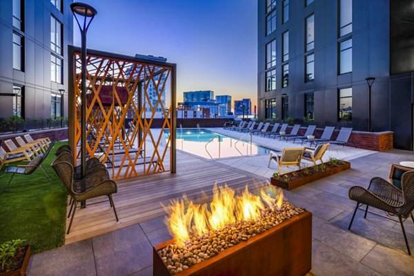 Harlowe Apartments in Nashville