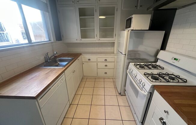 3447 18th Street (1069r)