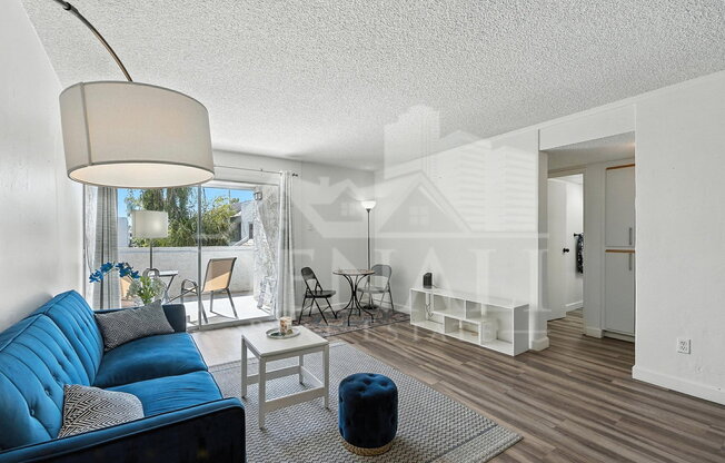 2 beds, 2 baths, 932 sqft, $1,450, Unit Unit 229e