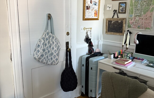 Studio, 1 bath, $2,270, Unit 15