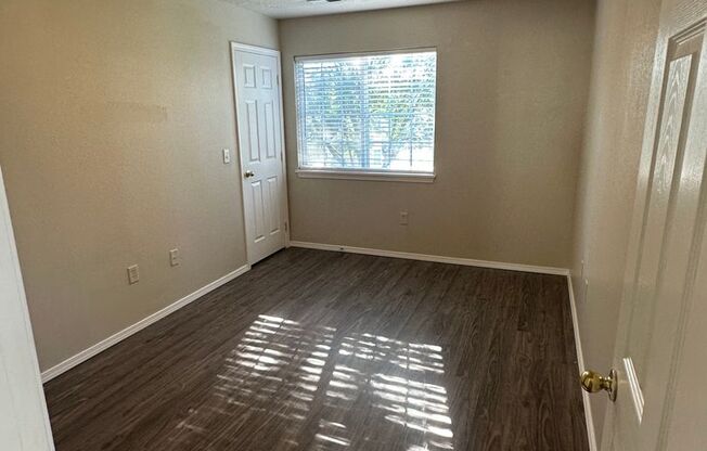 2 beds, 2 baths, 1,000 sqft, $1,425