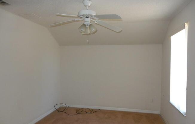 Nice 4/2 Two-Story Home in Seminole County Winter Park - Bear Gully Forest!