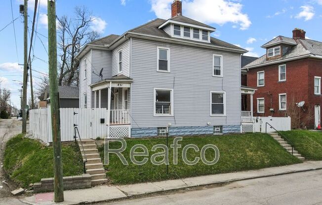 831 STUDER AVE