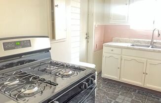 1 bed, 1 bath, $1,495, Unit 3037