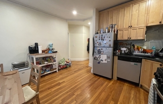 4 beds, 2 baths, 1,500 sqft, $5,200, Unit 1