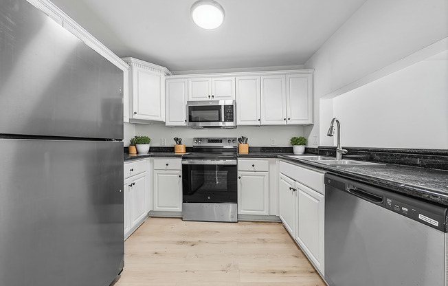 2 beds, 2 baths, 1,067 sqft, $2,295, Unit 5458 - 105