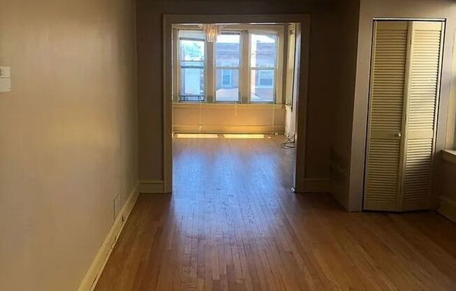 4048 W KAMERLING