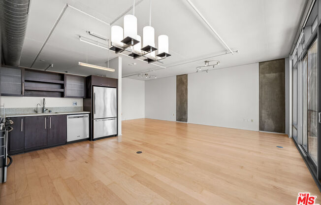1 bed, 1 bath, 1,030 sqft, $3,200, Unit 1410