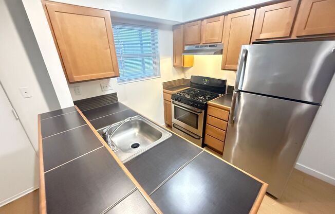 1 bed, 1 bath, 580 sqft, $1,299, Unit PEN-106A